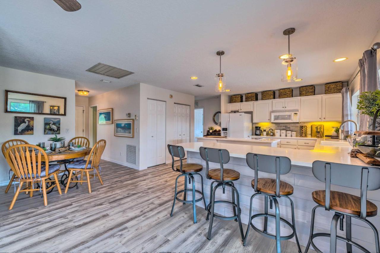 Withlacoochee River House With Dock And Kayaks! Yankeetown Eksteriør billede